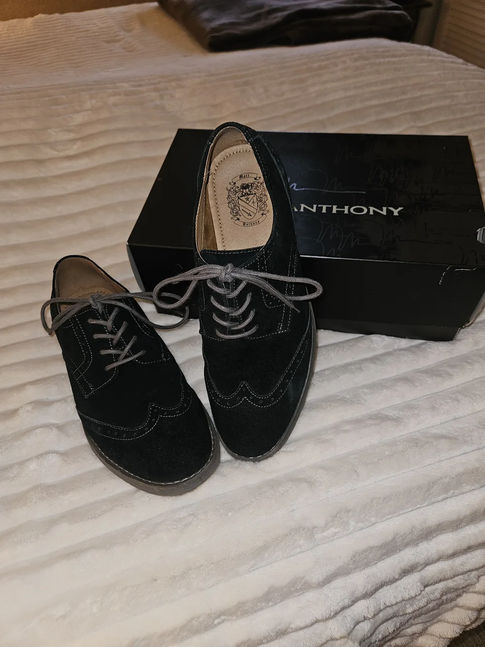 Marc Anthony classic wingtip